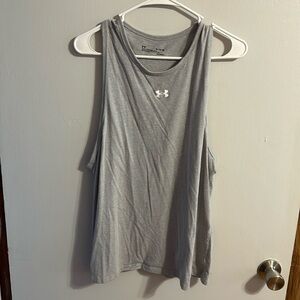 Under Armor Loose Heatgear work out tank